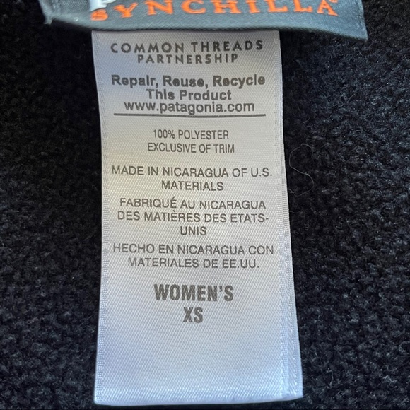 Patagonia Women’s Synchilla Snap T Pullover - Picture 4 of 8